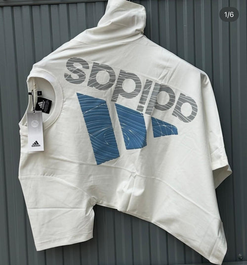 Adidas T-shirt