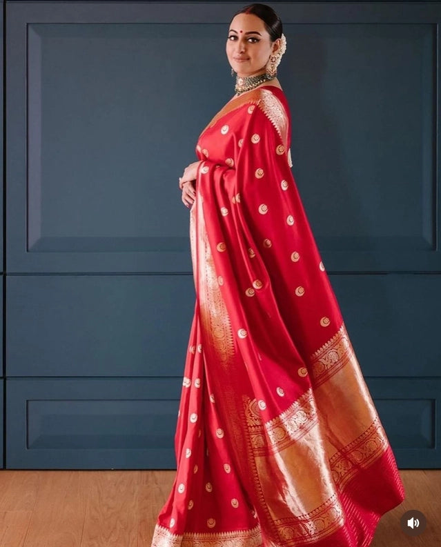 Sonakshi Sinha Banarasi Silk Zari Woven Saree for Women (Multicolor, 6.3 m)